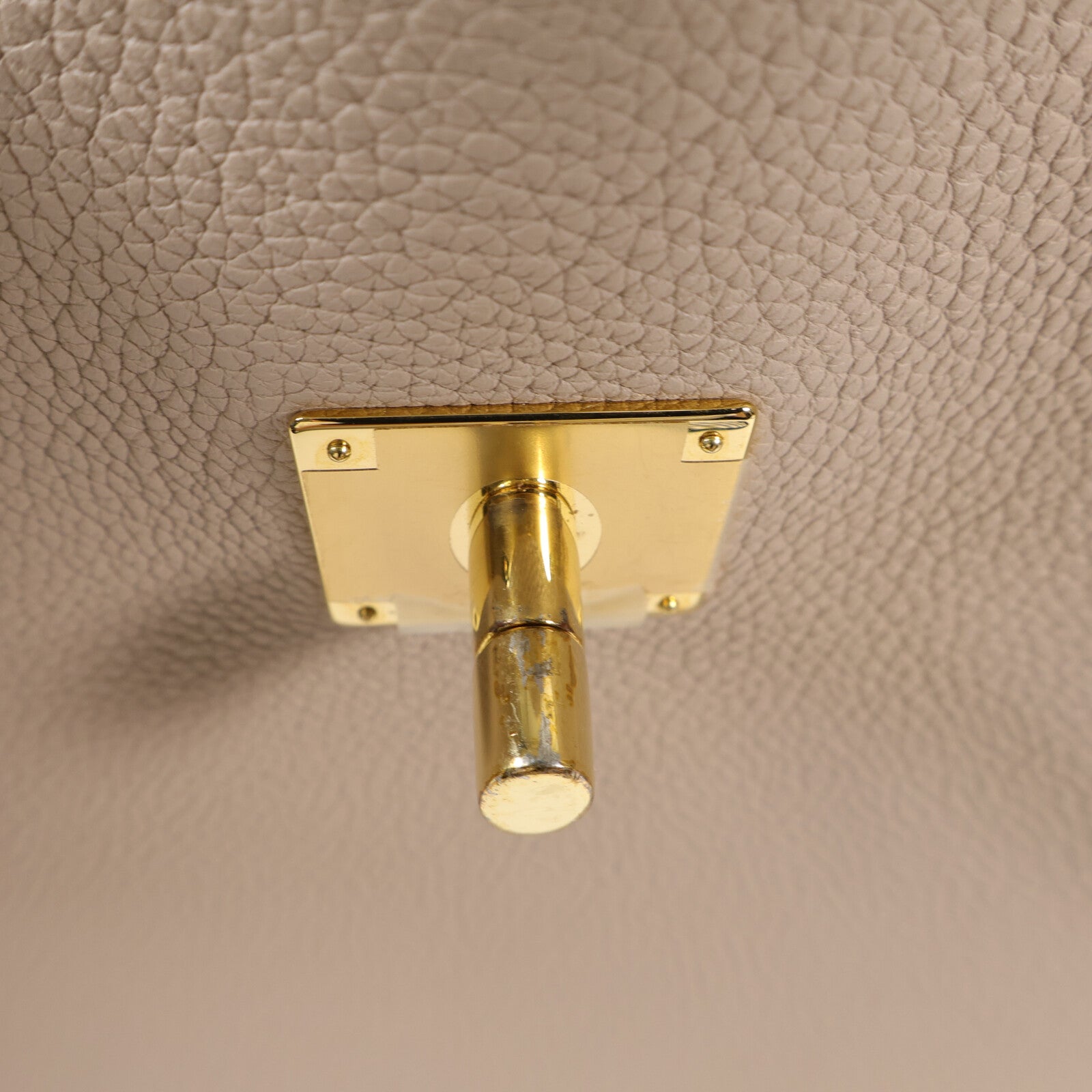 LOUIS VUITTON 牛皮皮革Lockme Ever金扣手挽肩背兩用袋