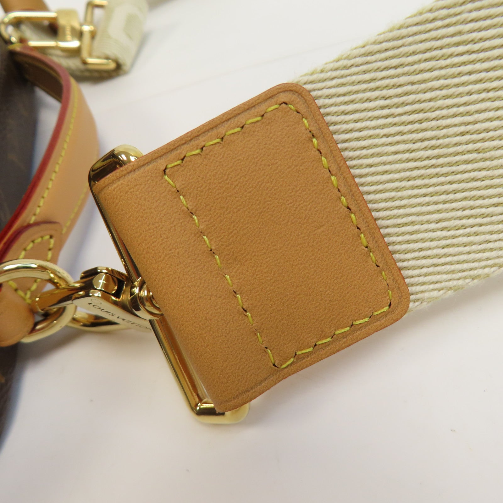 LOUIS VUITTON Monogram Utility Shoulder Bag金扣手挽肩背兩用袋啡色