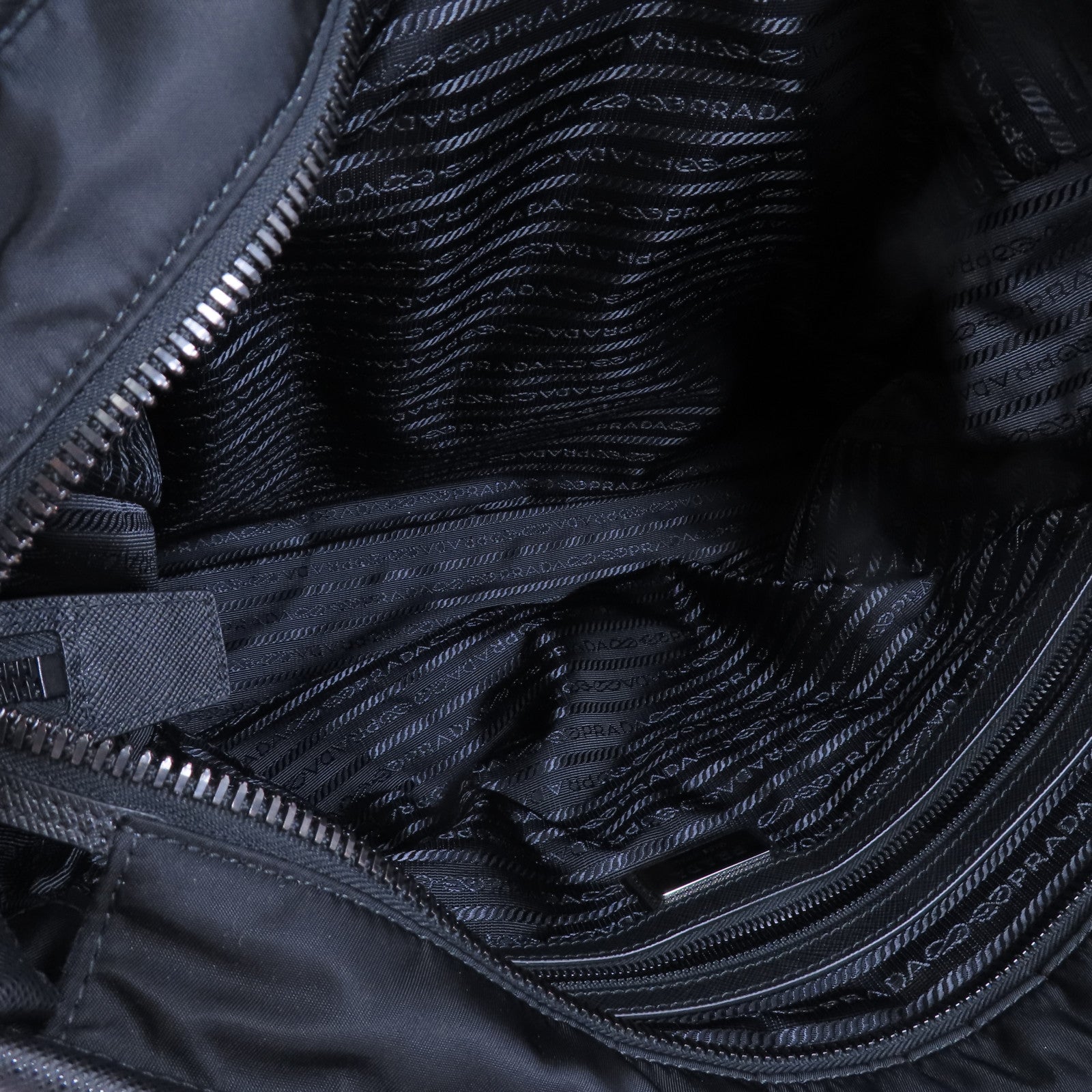 PRADA 尼龍Shoulder Bag銀扣手挽肩背兩用袋