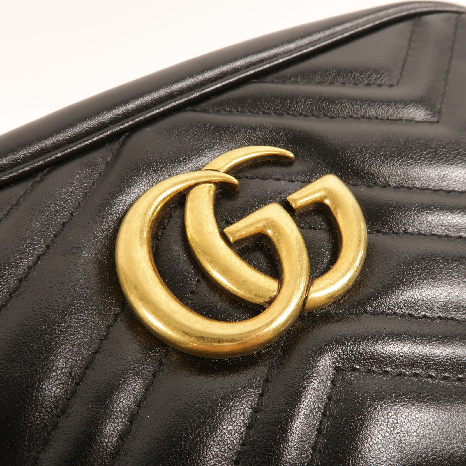 GUCCI 牛皮皮革GG Marmont肩背袋