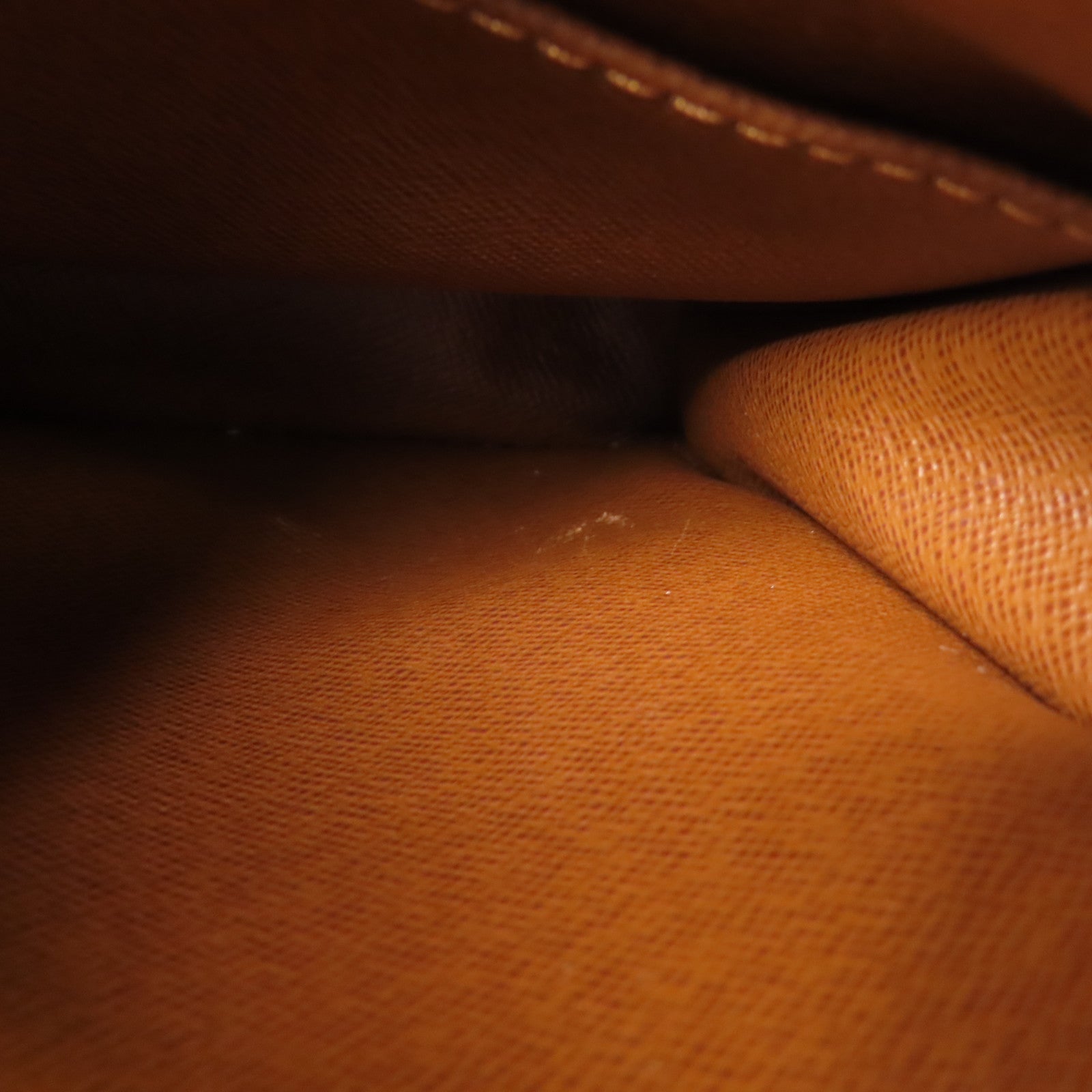 LOUIS VUITTON Monogram Danube金扣肩背袋棕色