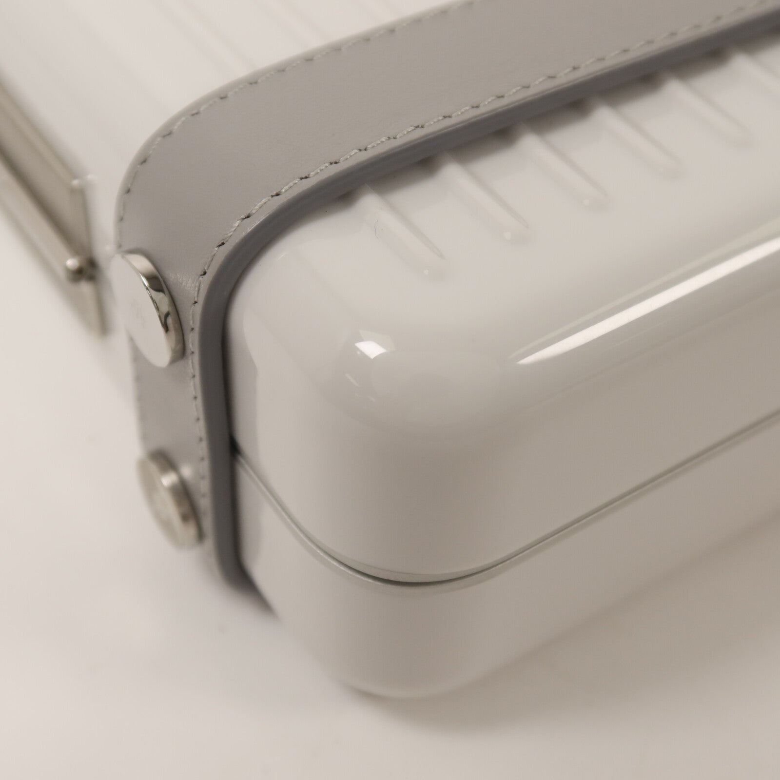 RIMOWA 聚碳酸酯Aluminium Cross-Body肩背袋