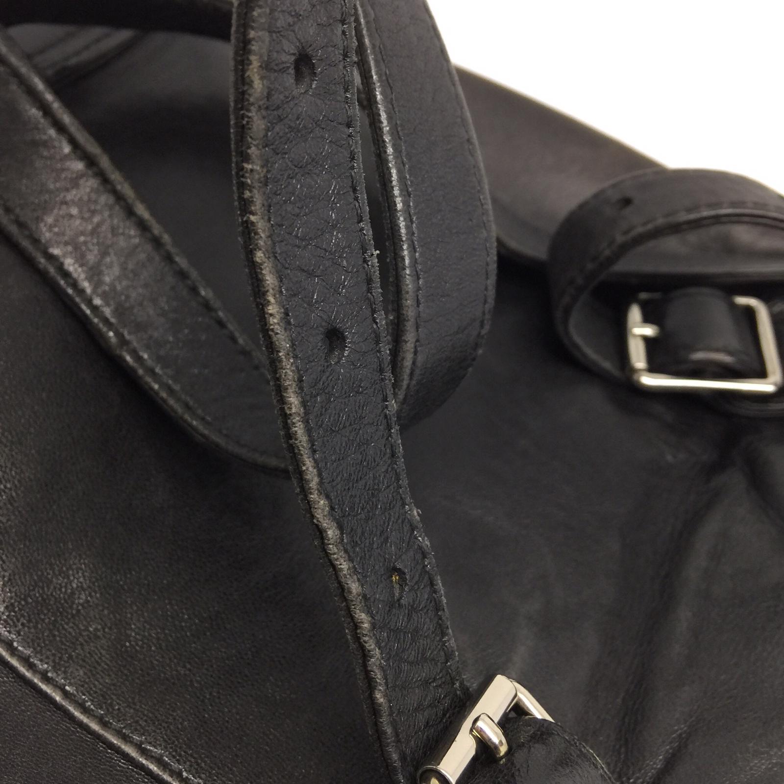 GUCCI 牛皮皮革Backpack銀扣背包黑色