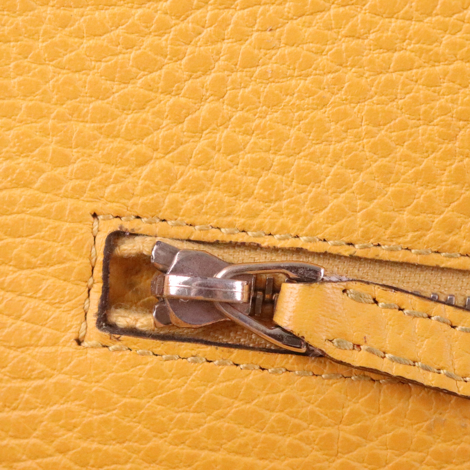 GUCCI cowhide leather Swing gold buckle shoulder bag / hand bag yellow