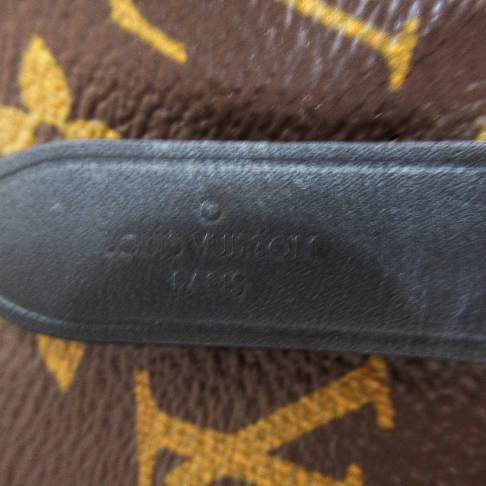 LOUIS VUITTON Monogram Neo Noe MM Shoulder Bag金扣肩背袋啡色
