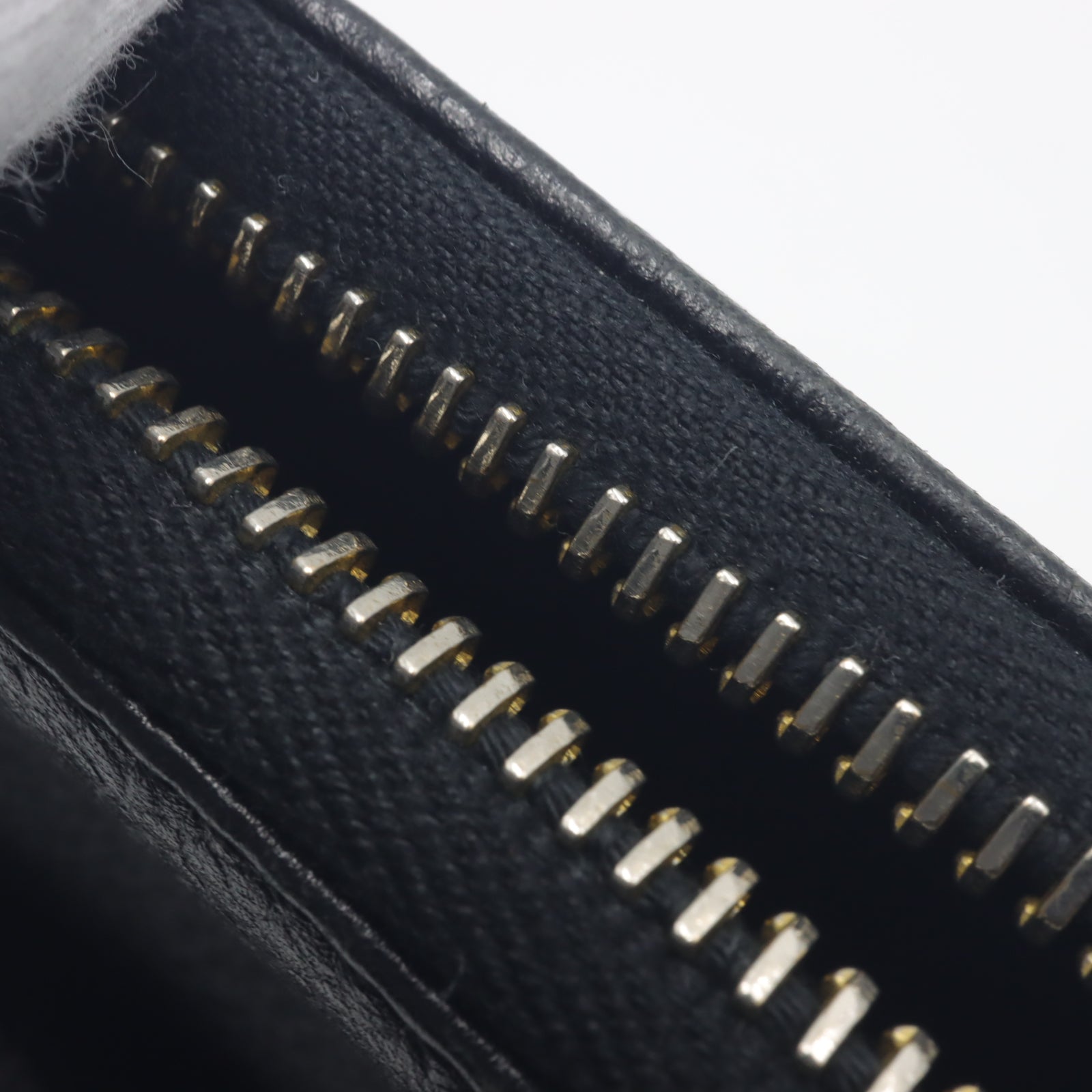 CHANEL 【激減優惠】Caviar皮革Chain Shoulder金扣肩背袋黑色
