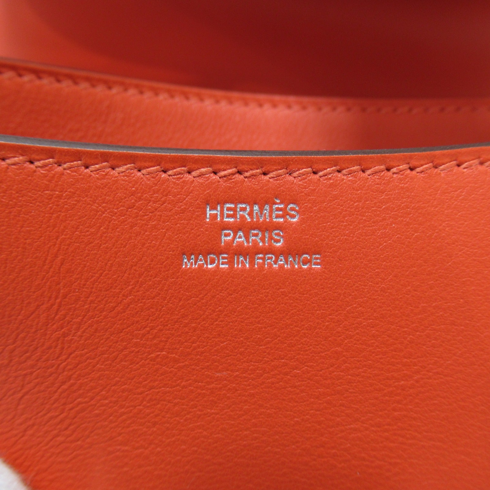 HERMES Swift皮革Constance 3 Mini Marble Rock肩背袋紅色/Capucine