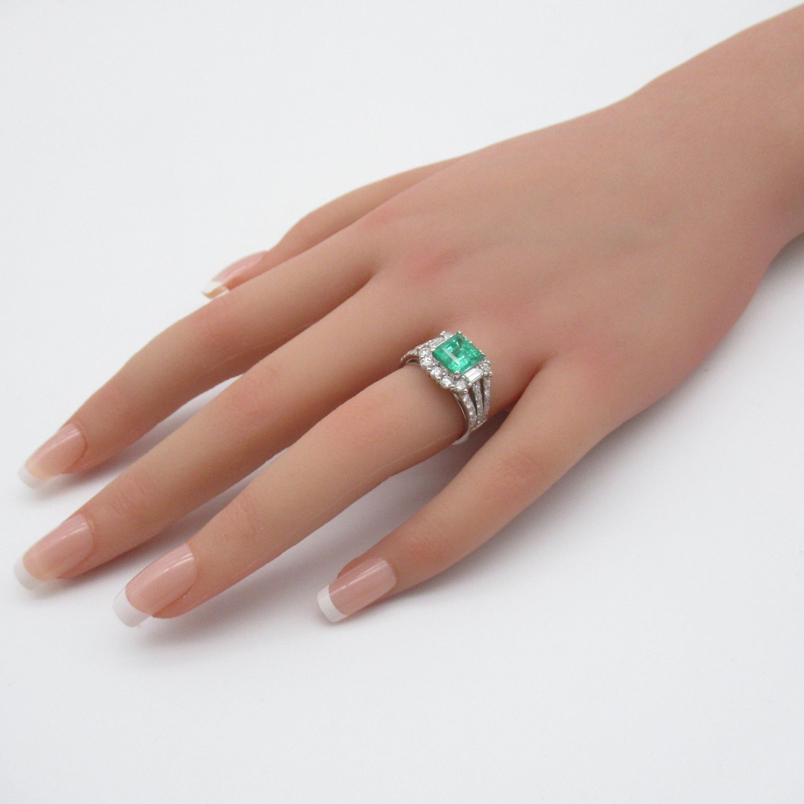 JEWELRY PT900鉑金Emerald Ring 1.934ct綠寶石/1.315ct鑽石戒指US#6