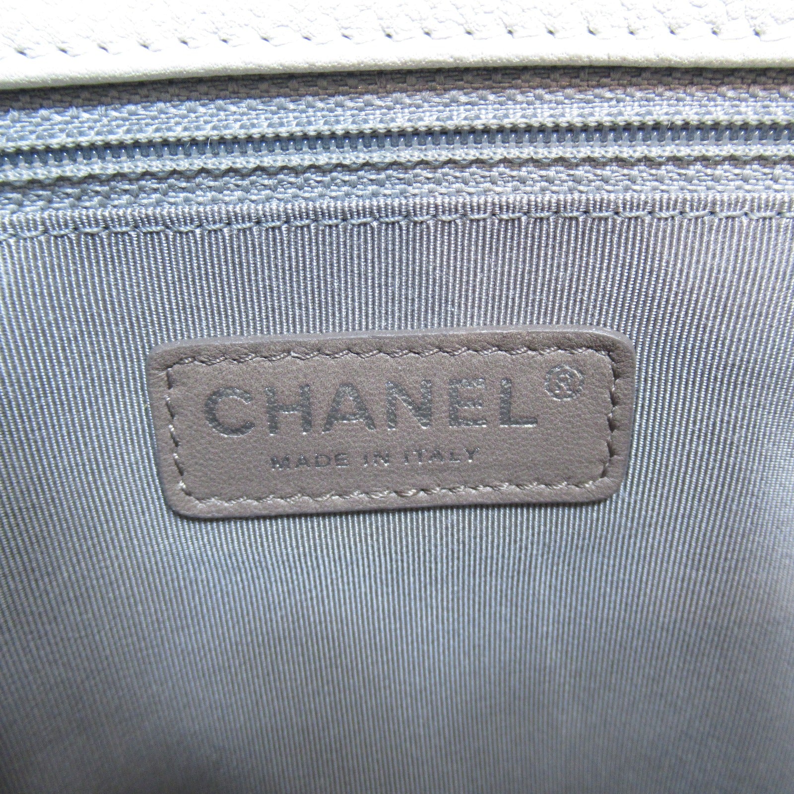 CHANEL 【激減優惠】菱格Caviar皮革Tote Bag銀扣手挽袋白色