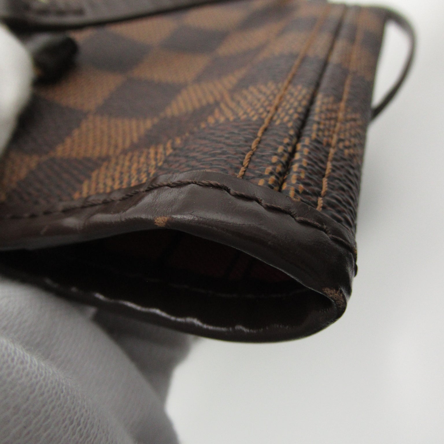 LOUIS VUITTON Damier Neverfull MM gold buckle handle bag / shoulder bag brown