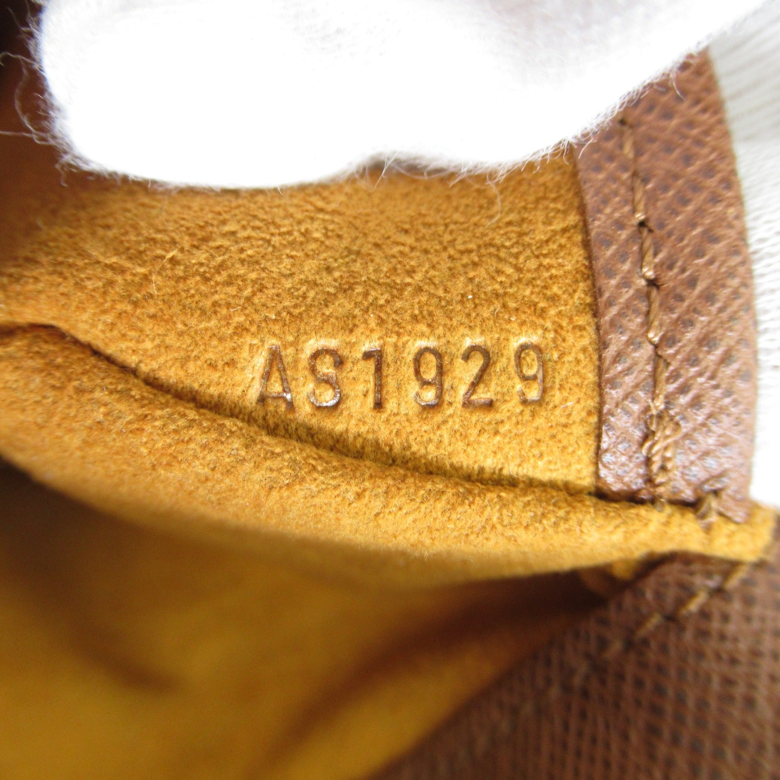 LOUIS VUITTON Monogram Musette Salsa Short肩背袋啡色