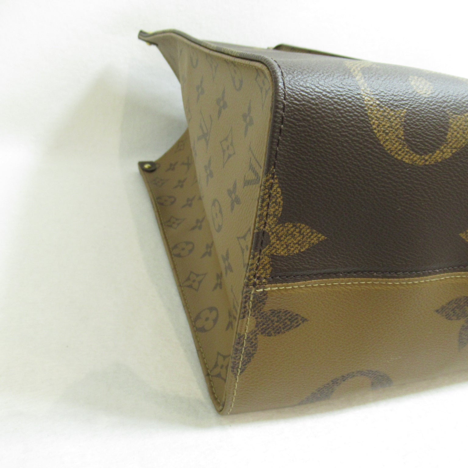 LOUIS VUITTON Monogram Giant OnTheGo GM手挽肩背兩用袋啡色