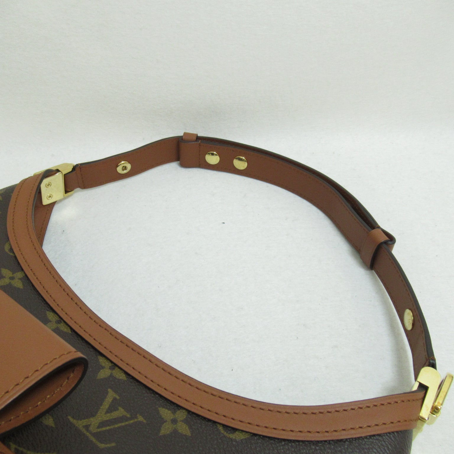 LOUIS VUITTON Monogram Reverse Hobo Dauphine MM金扣手挽肩背兩用袋啡色