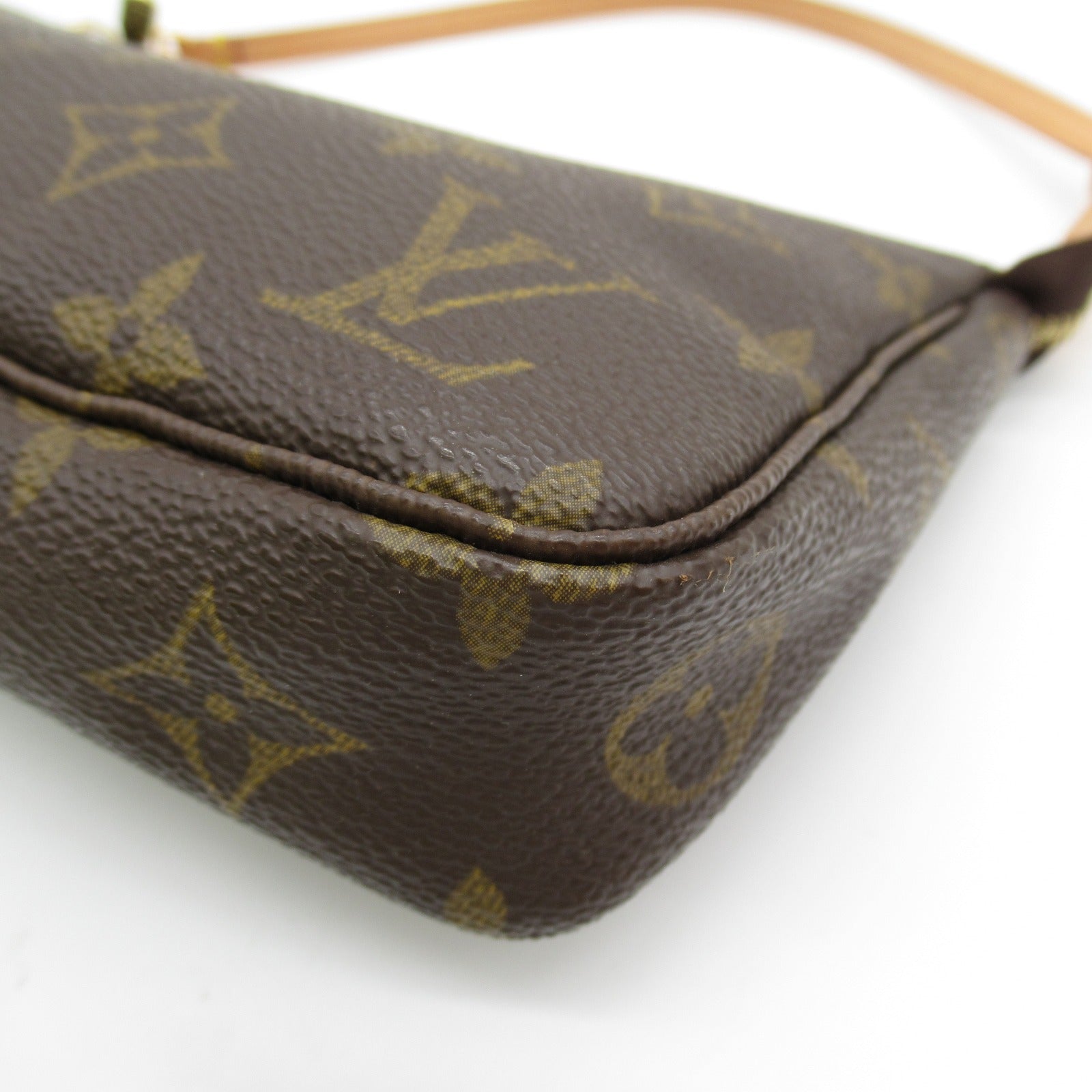 LOUIS VUITTON Monogram Pochette Pouch金扣手提袋啡色