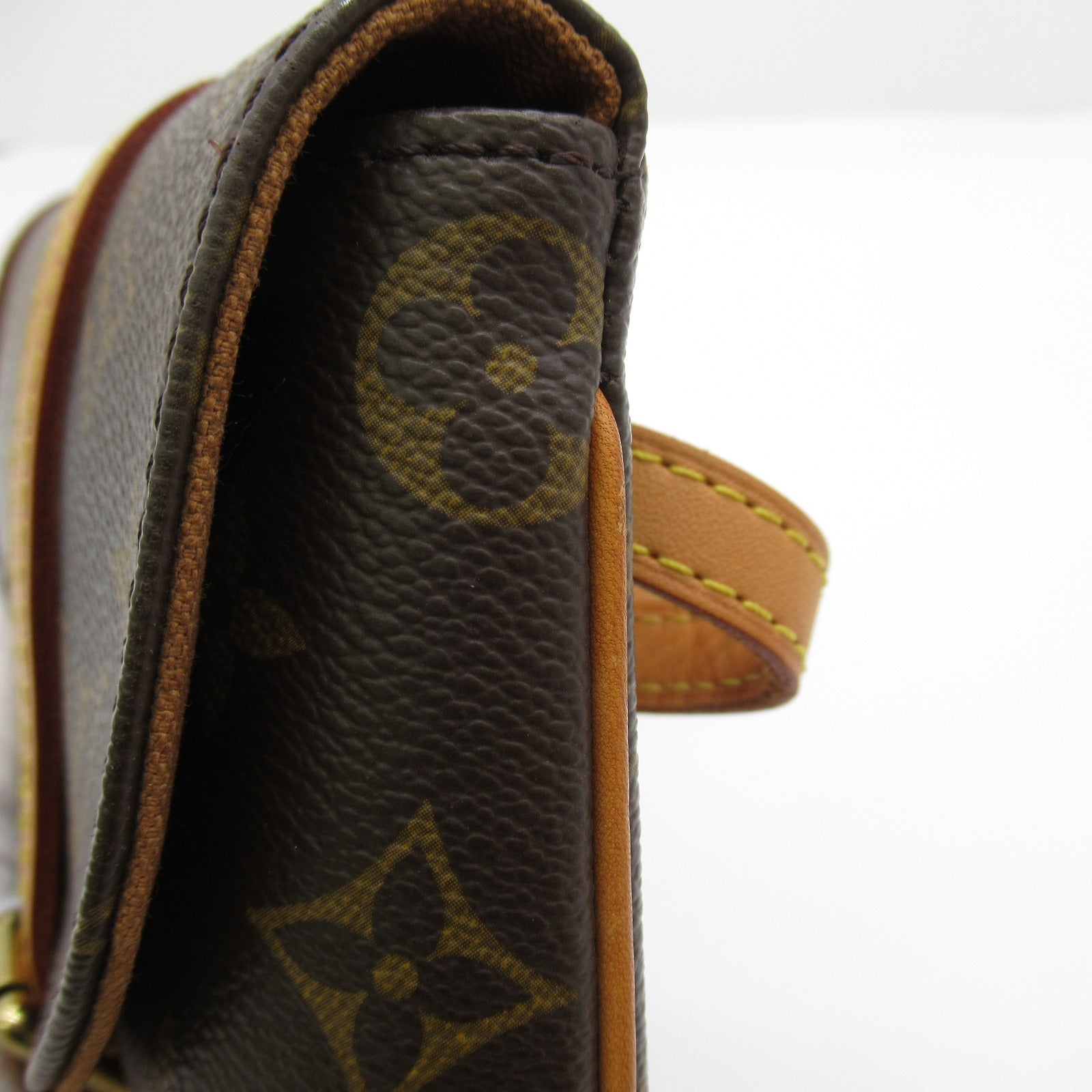 LOUIS VUITTON Monogram Pochette Marelle Pouch金扣肩背袋啡色