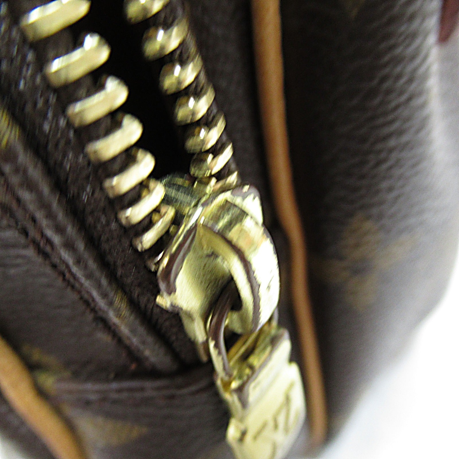 LOUIS VUITTON Monogram Amazon肩背袋啡色