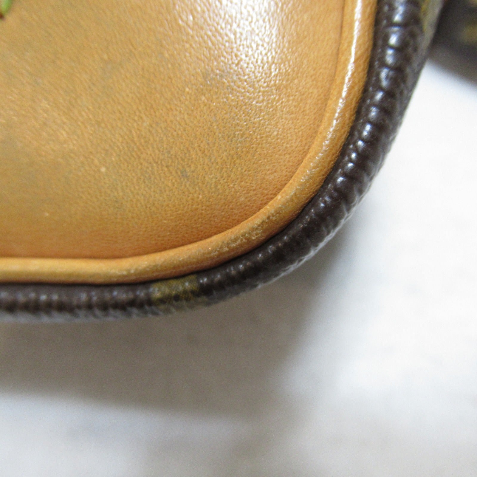 LOUIS VUITTON Monogram Amazon肩背袋啡色