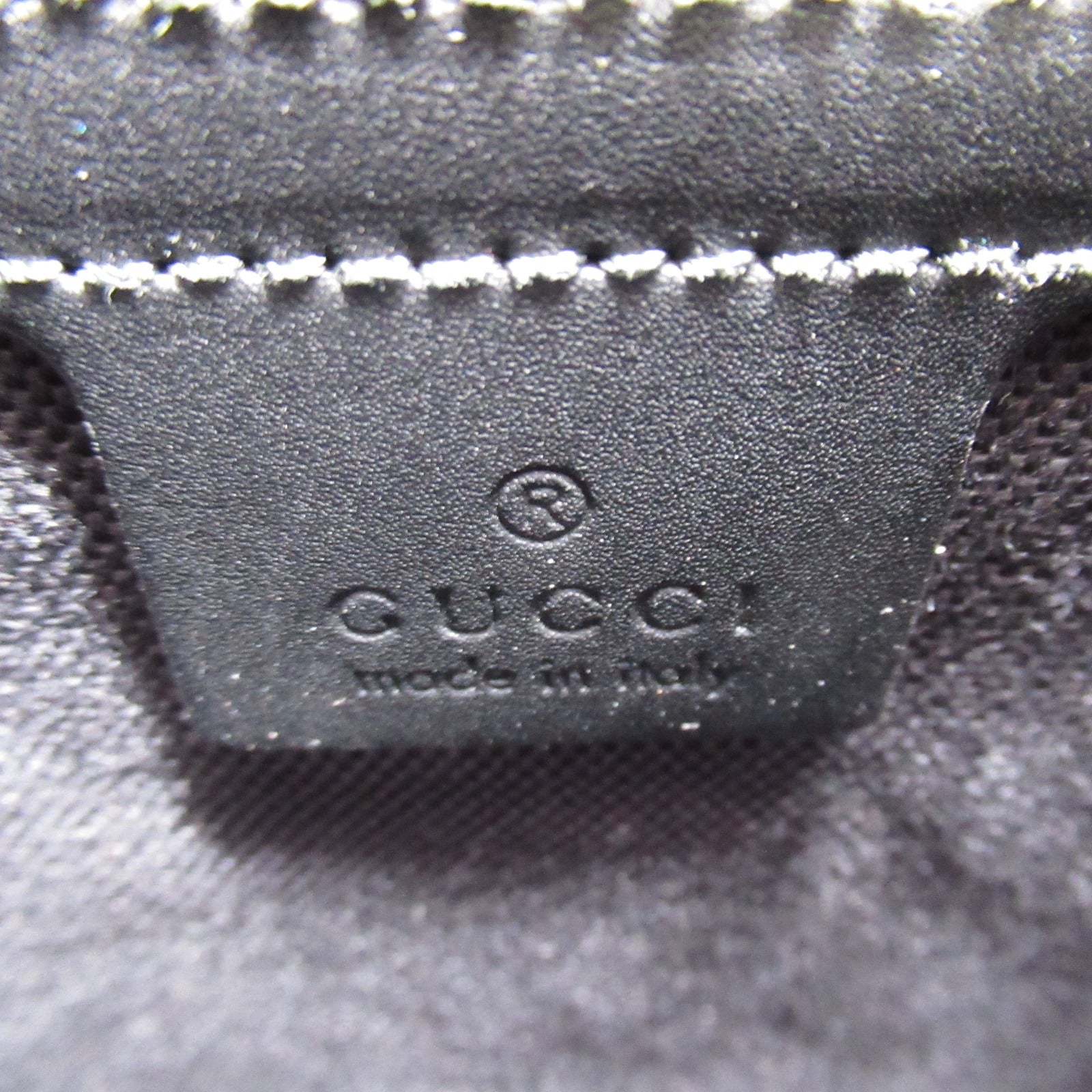 GUCCI 塗層帆布GG Supreme Shoulder肩背袋黑色