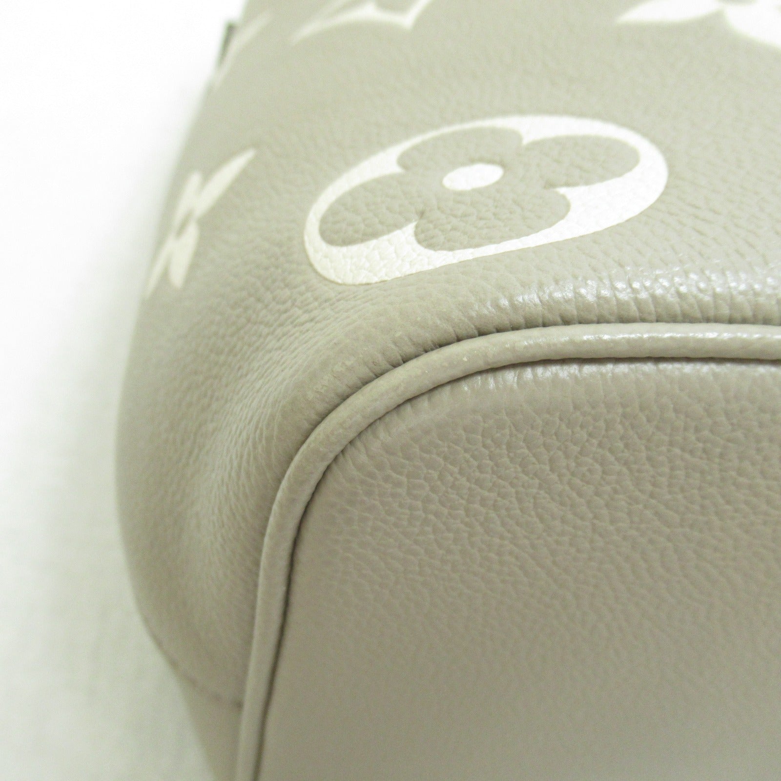 LOUIS VUITTON Monogram Empreinte NeoNoe MM手挽肩背兩用袋米色