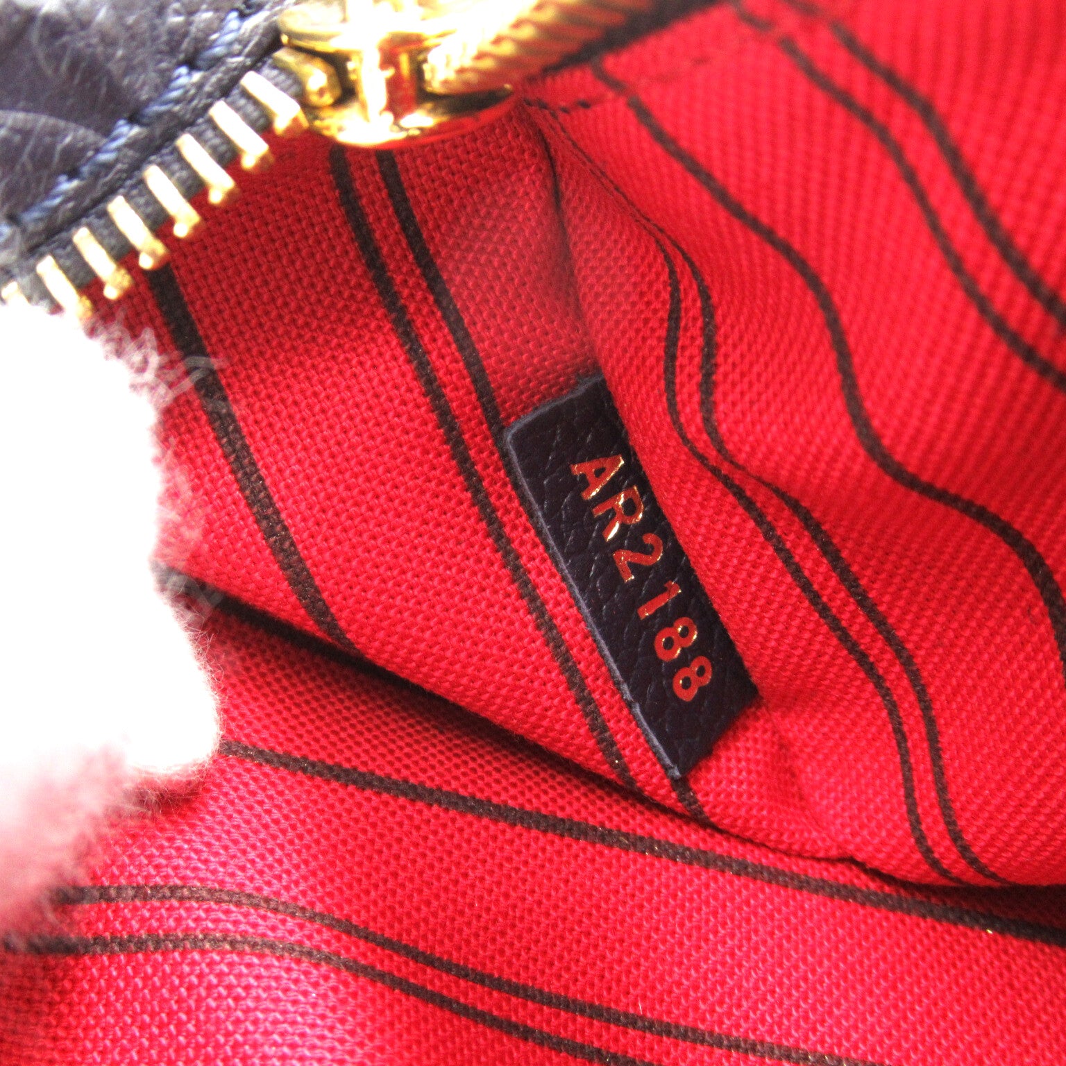 LOUIS VUITTON Monogram Empreinte Pochette Metis MM手挽肩背兩用袋Marine Rouge藍色