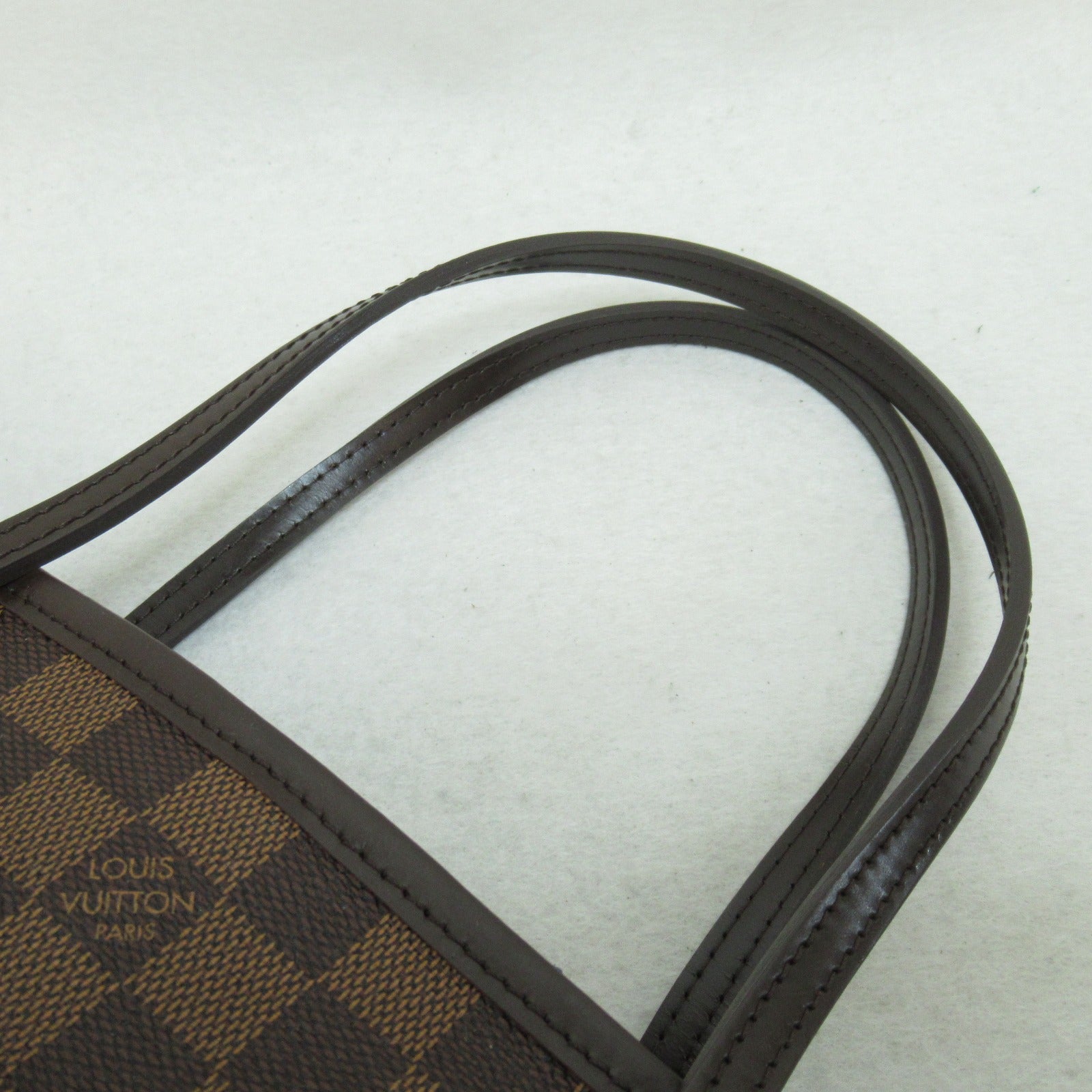 LOUIS VUITTON Damier Neverfull PM金扣手挽袋棕色