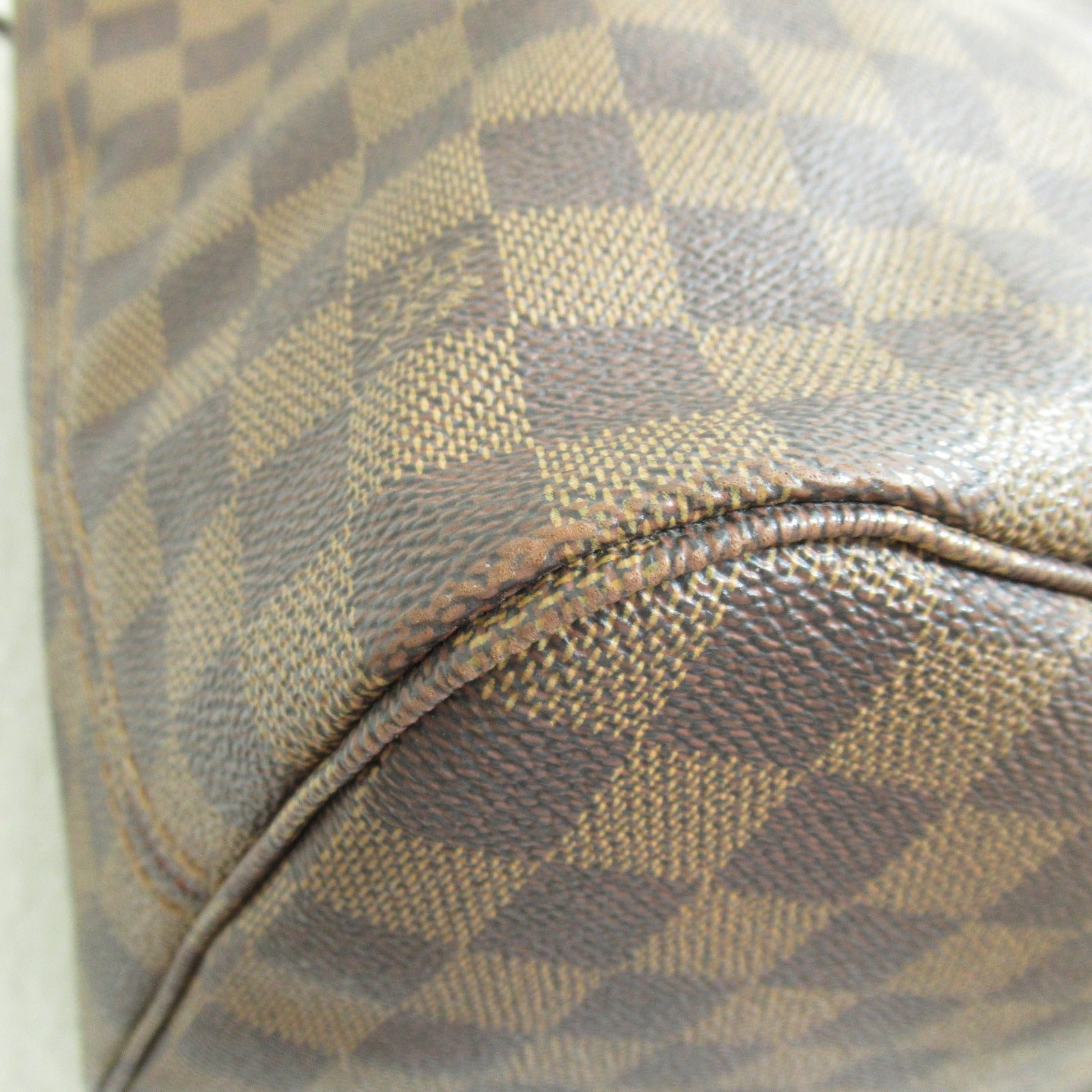 LOUIS VUITTON Damier Neverfull MM金扣手挽袋啡色