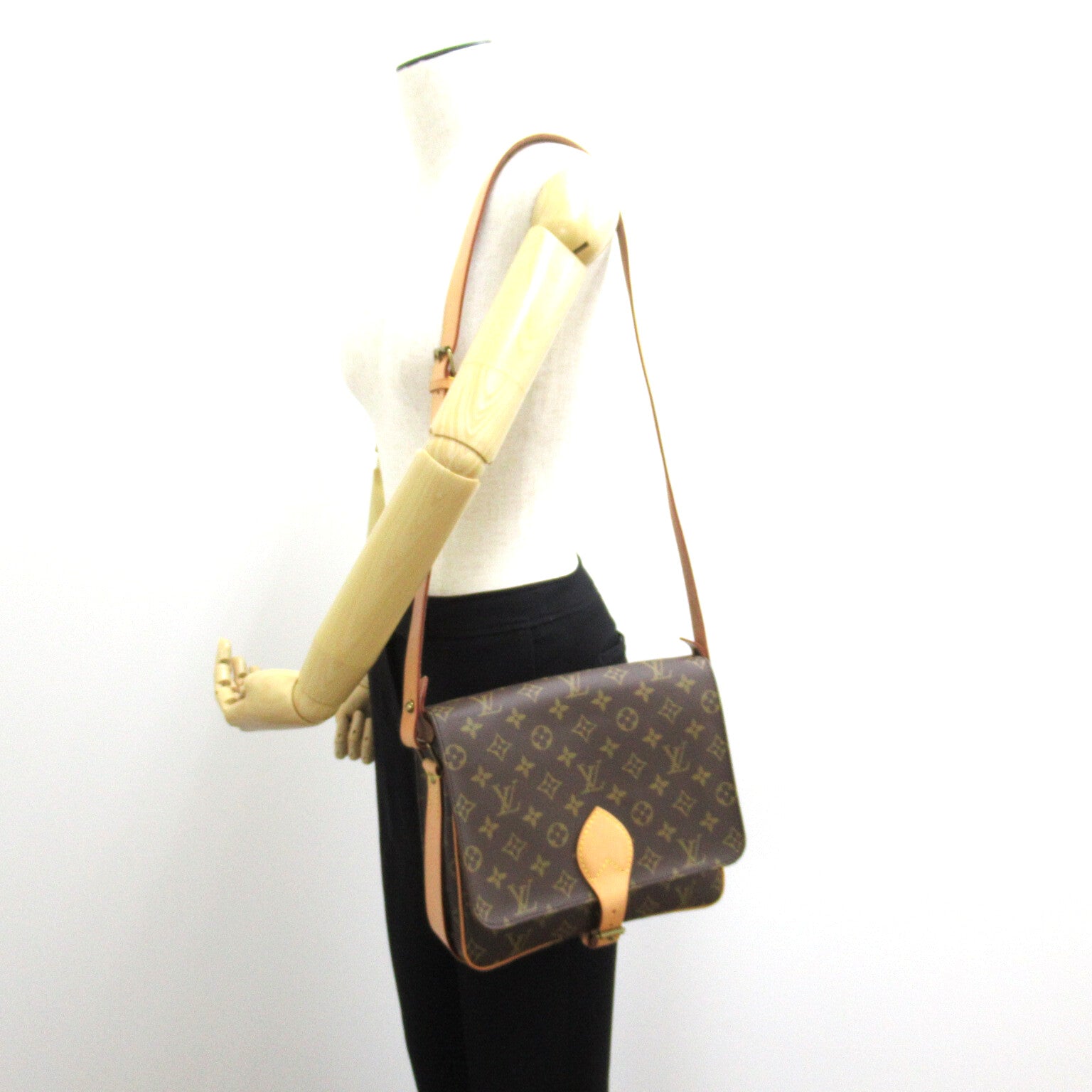 LOUIS VUITTON Monogram Cartouchiere 26金扣肩背袋啡色