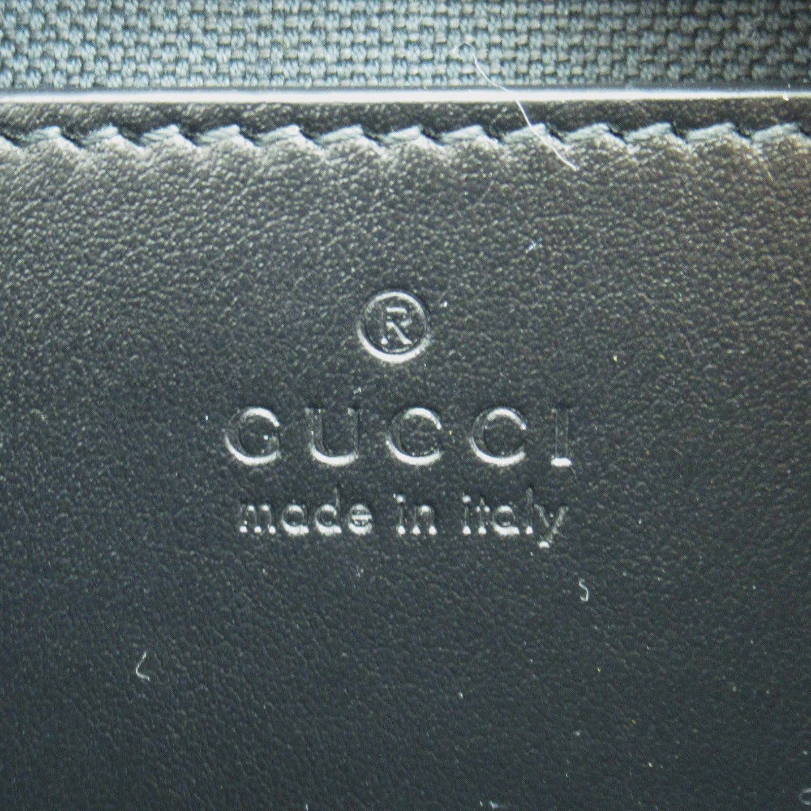 GUCCI 皮革GG Marmont肩背袋黑色