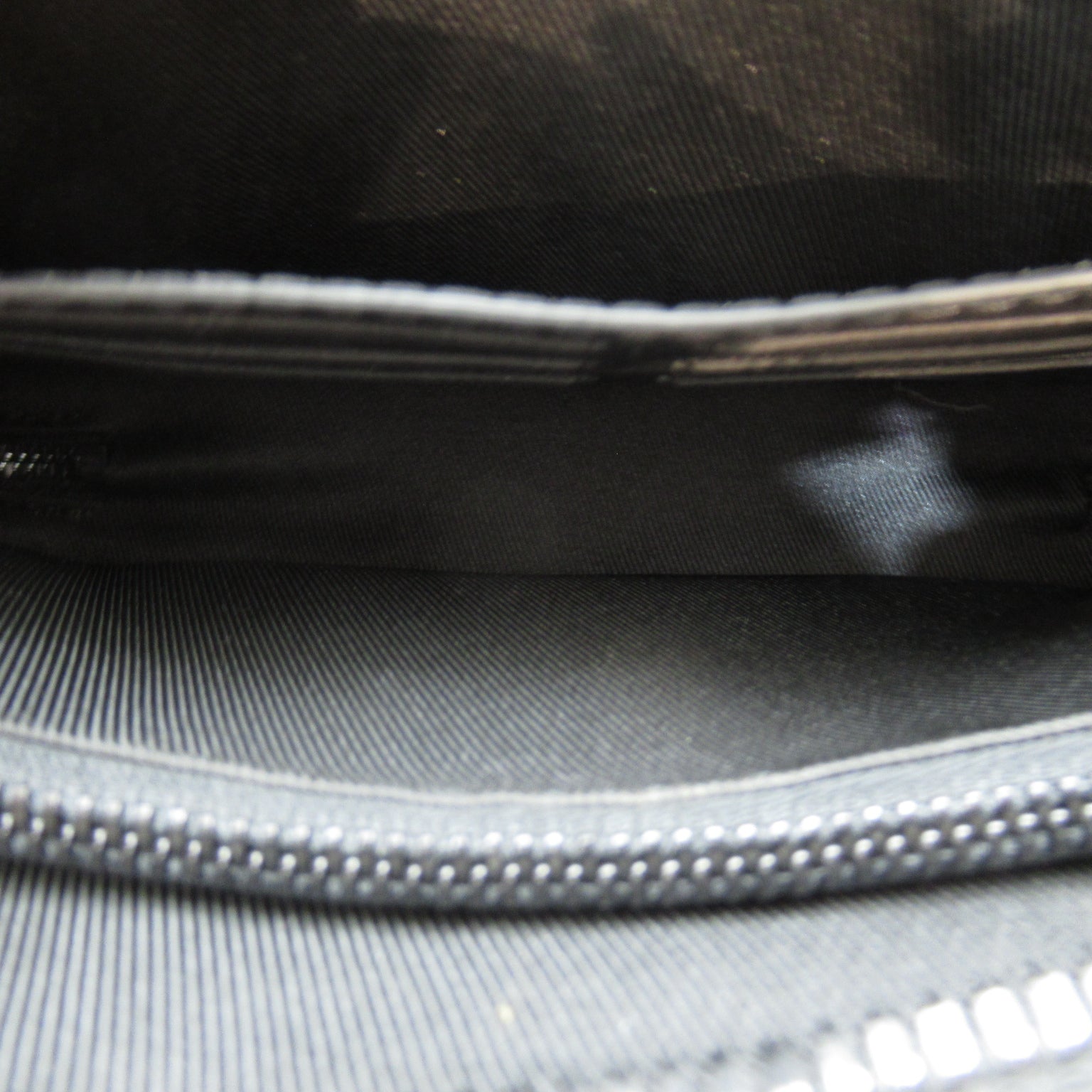 LOUIS VUITTON Monogram Eclipse Soft Trunk肩背袋黑色