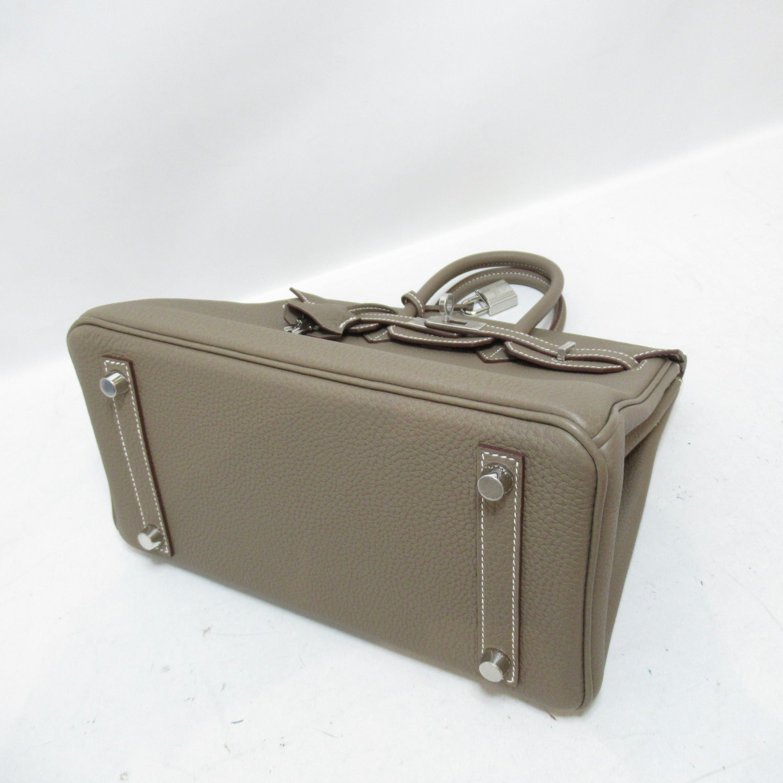 【HERMES】Hermes etoupe Calvi【新古品・新品未使用】 HERMES Togo Leather Birkin 25 Silver Buckle Hand Bag Etoupe
