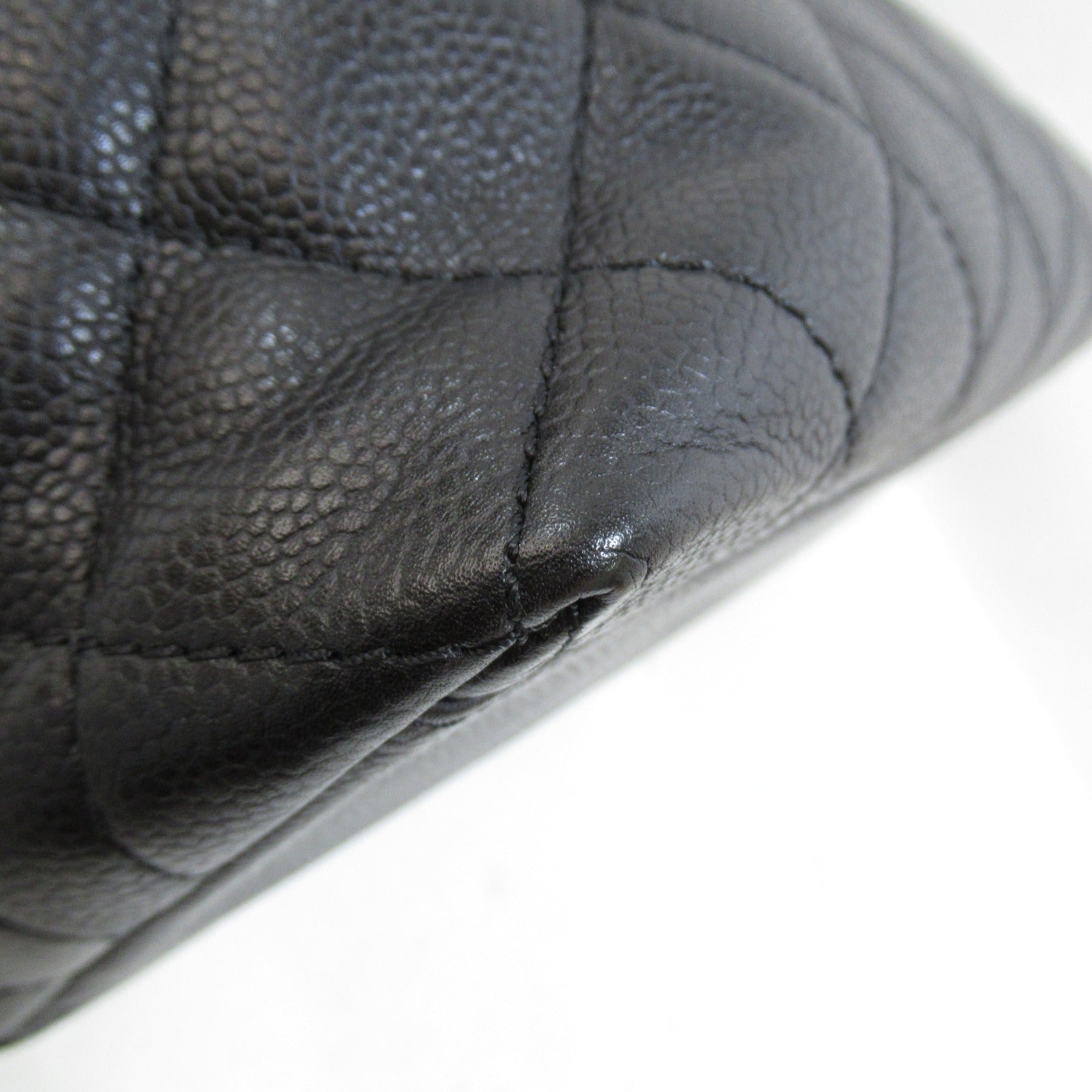 CHANEL 菱格Caviar皮革Handbag金扣手挽袋黑色