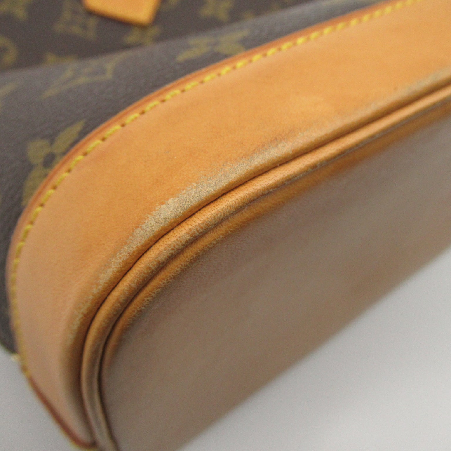 LOUIS VUITTON 【激減優惠】Monogram Alma金扣手挽袋啡色
