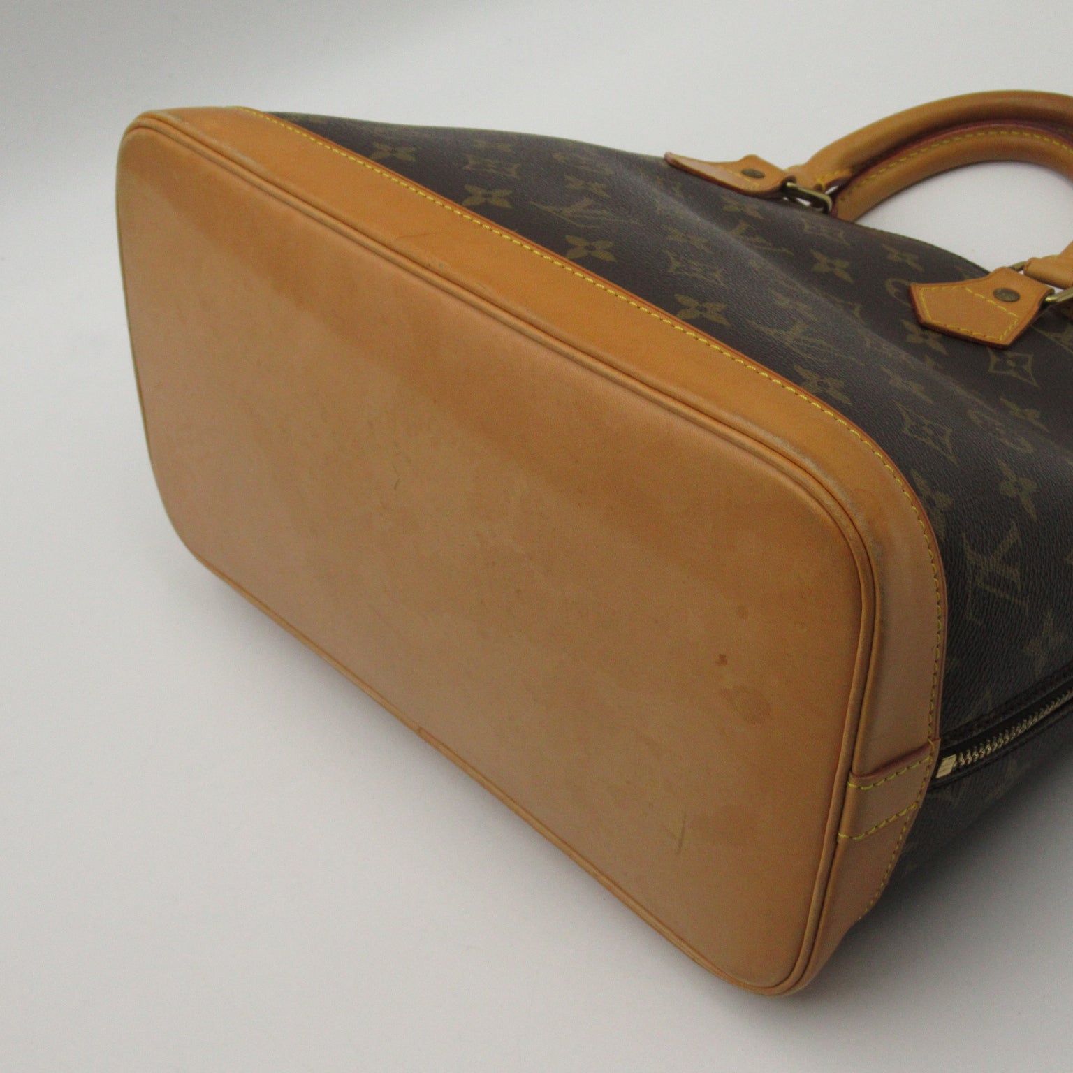 LOUIS VUITTON 【激減優惠】Monogram Alma金扣手挽袋啡色
