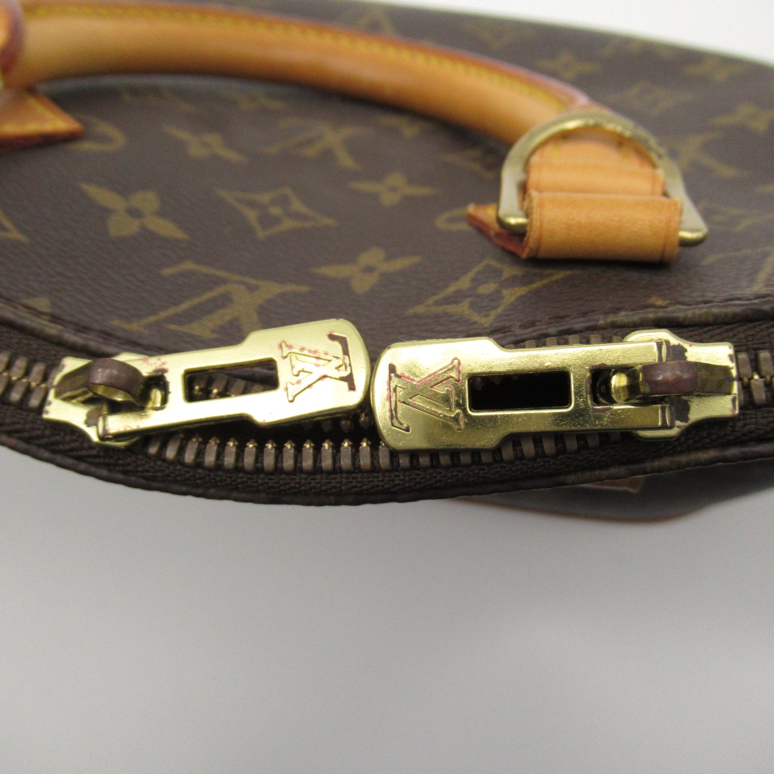LOUIS VUITTON 【激減優惠】Monogram Alma金扣手挽袋啡色