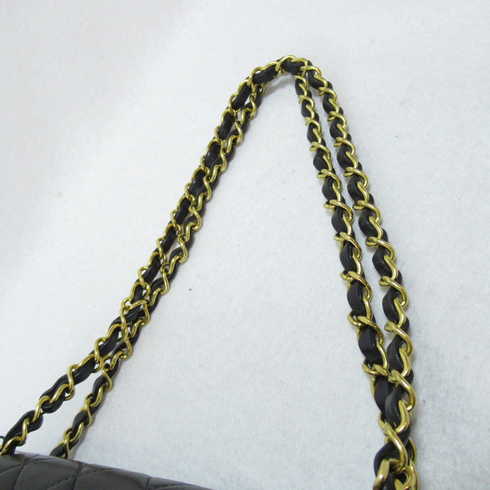 CHANEL マトラッセ チェーンショルダーバッグ