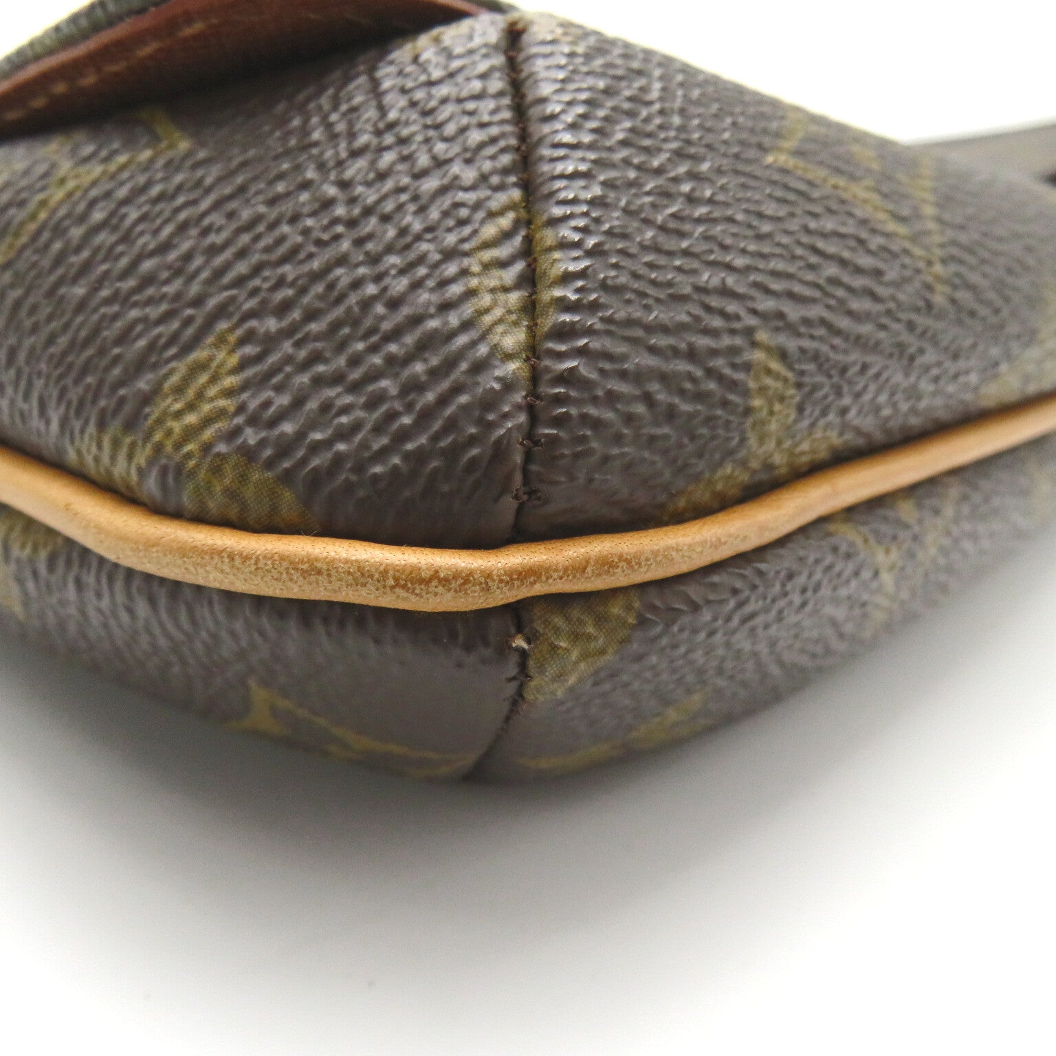 LOUIS VUITTON Monogram Musette Tango肩背袋啡色