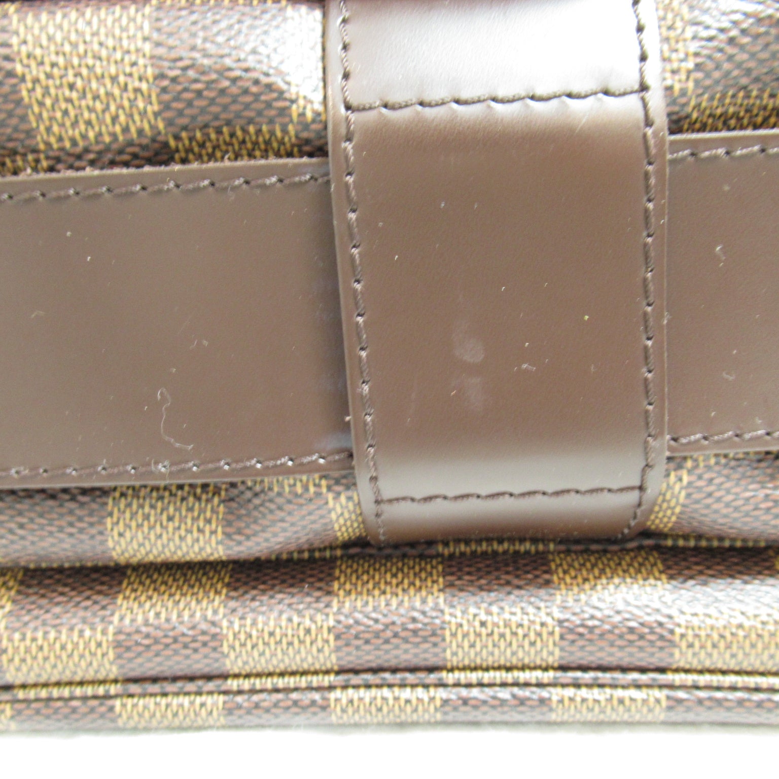 LOUIS VUITTON Damier Naviglio Shoulder Bag金扣肩背袋啡色