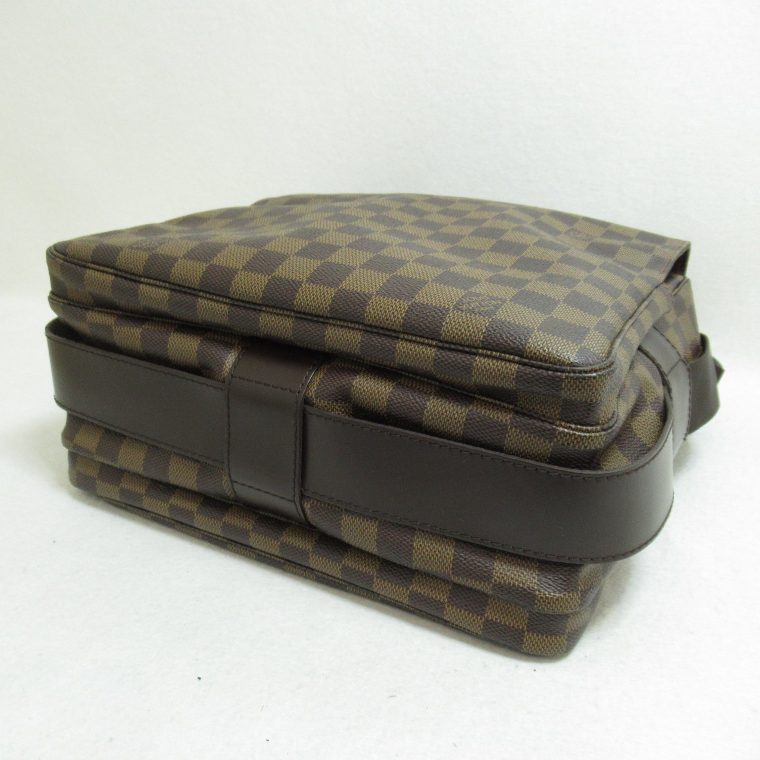 LOUIS VUITTON Damier Naviglio Shoulder Bag金扣肩背袋啡色