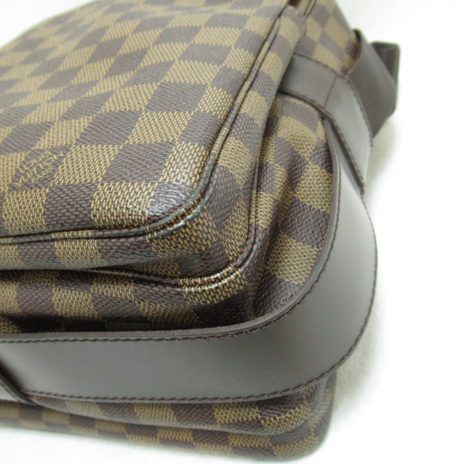 LOUIS VUITTON Damier Naviglio Shoulder Bag金扣肩背袋啡色