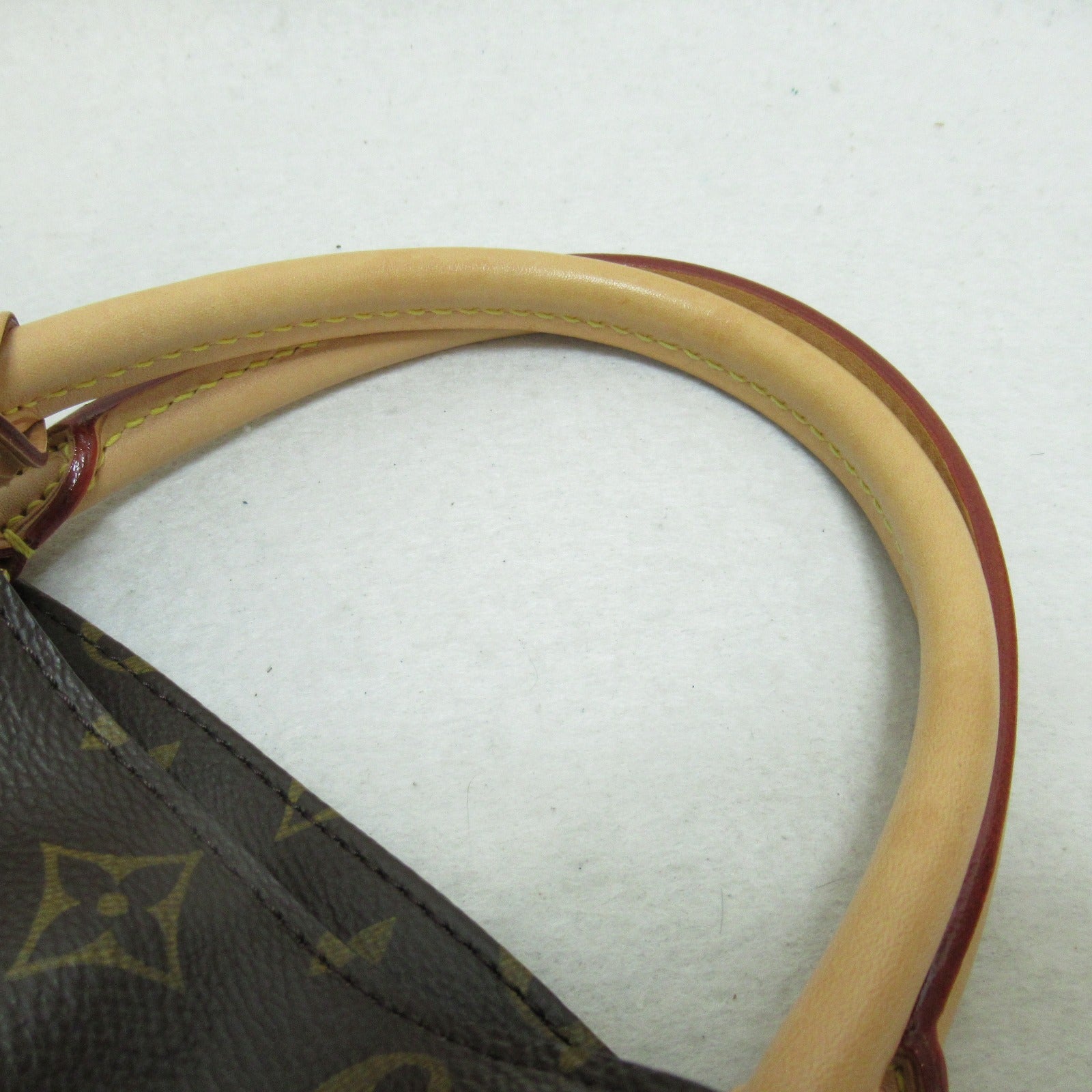 LOUIS VUITTON Monogram Montaigne MM手挽肩背兩用袋啡色