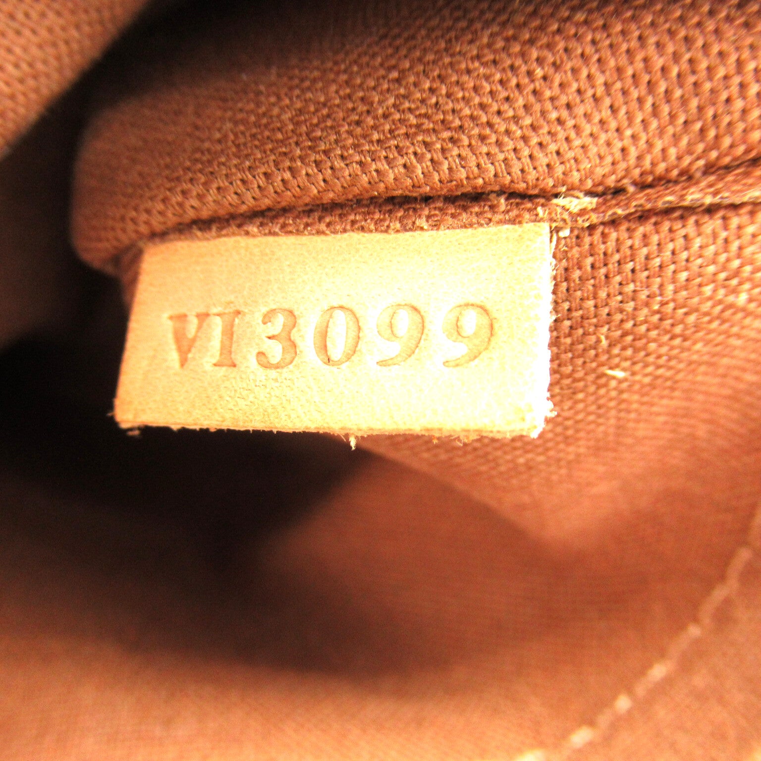 LOUIS VUITTON Monogoram Tivoli PM手挽袋啡色