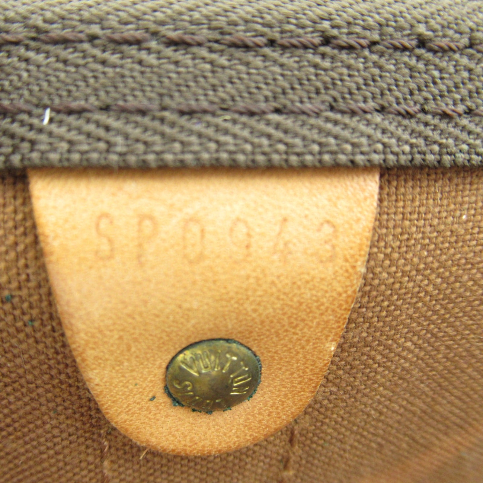 LOUIS VUITTON Monogram Keepall 50 Bandoulie手挽袋啡色