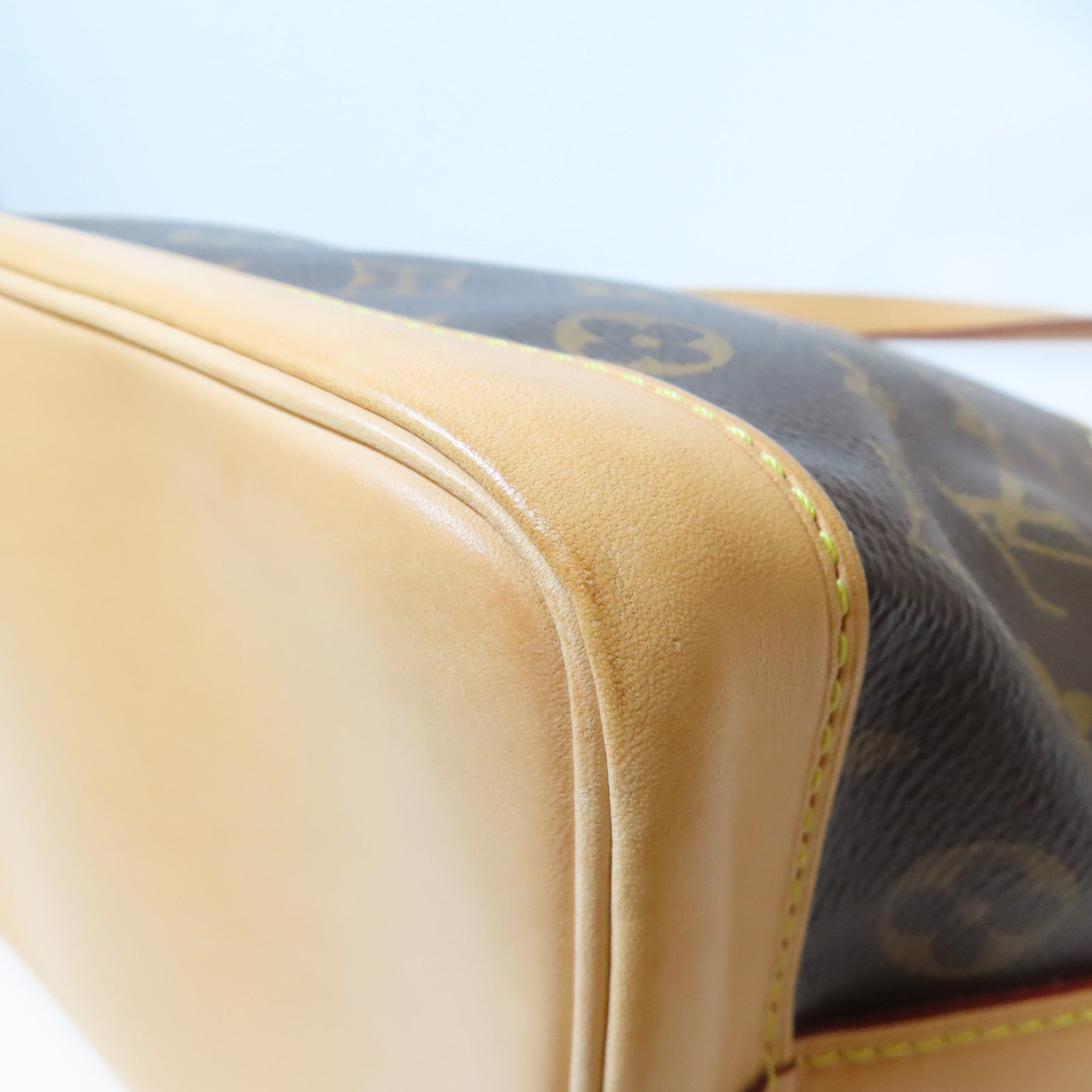 LOUIS VUITTON Monogram Noe BB金扣肩背袋啡色