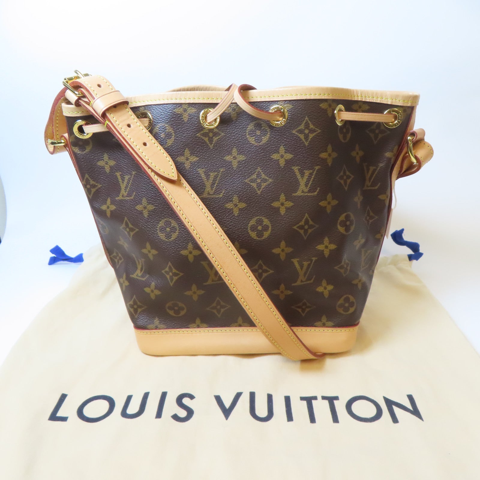 LOUIS VUITTON Monogram Noe BB金扣肩背袋啡色