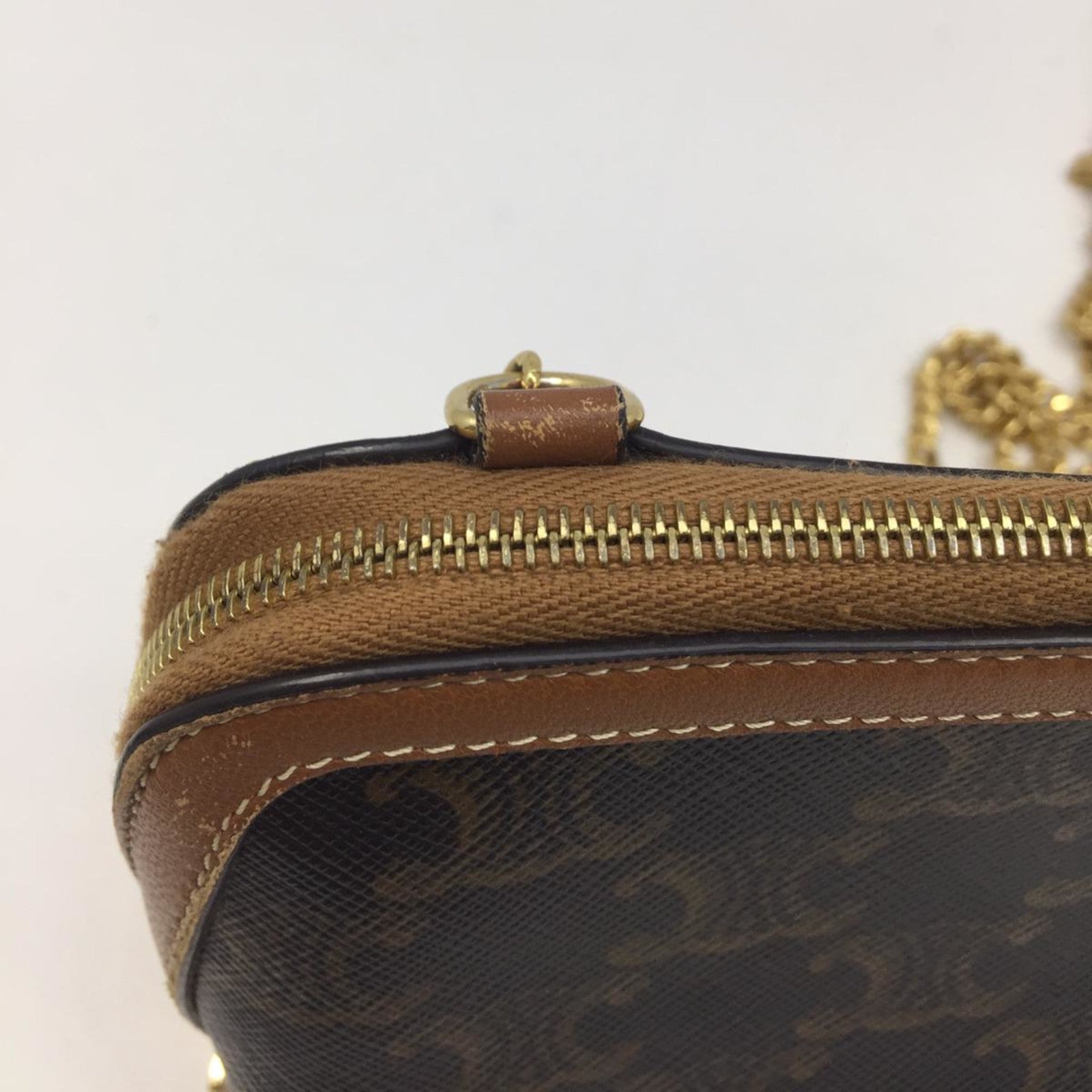 CELINE 塗層帆布Chain Shoulder金扣鏈帶肩背袋啡色