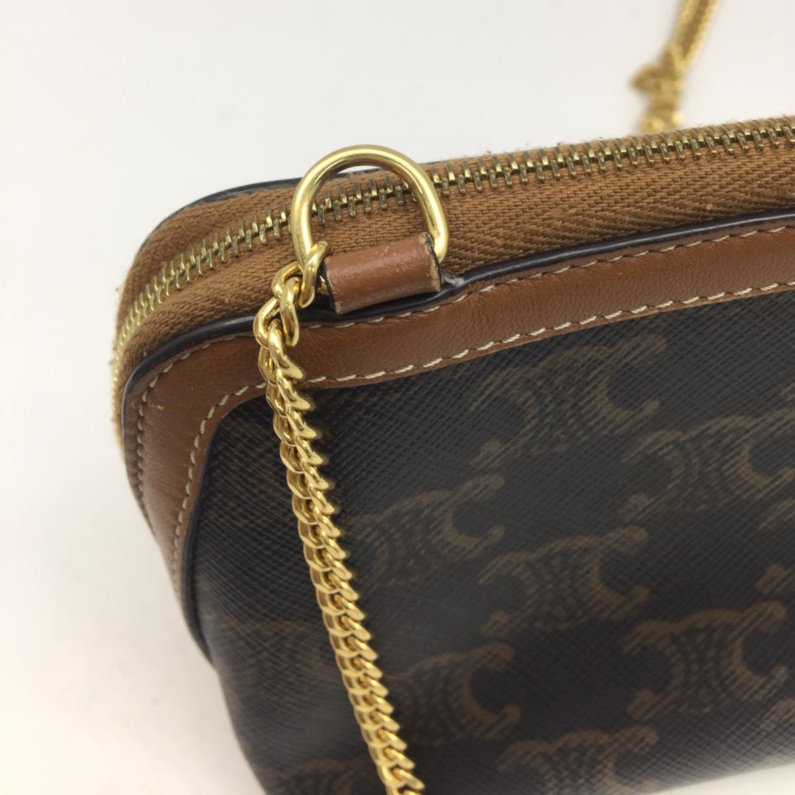 CELINE 塗層帆布Chain Shoulder金扣鏈帶肩背袋啡色