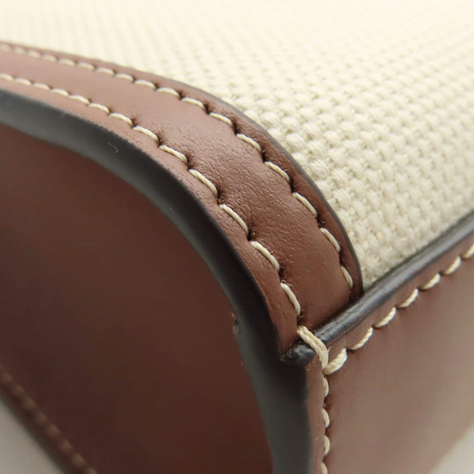 BURBERRY 牛皮皮革/帆布Mini Pocket Shoulder Bag金扣手挽肩背兩用袋啡色/米白色