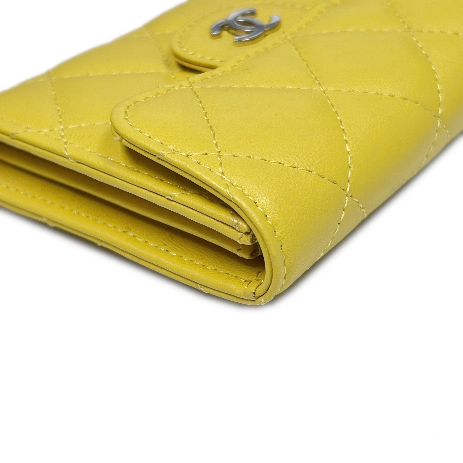CHANEL 菱格羊皮皮革Card Case銀扣卡片套黃色