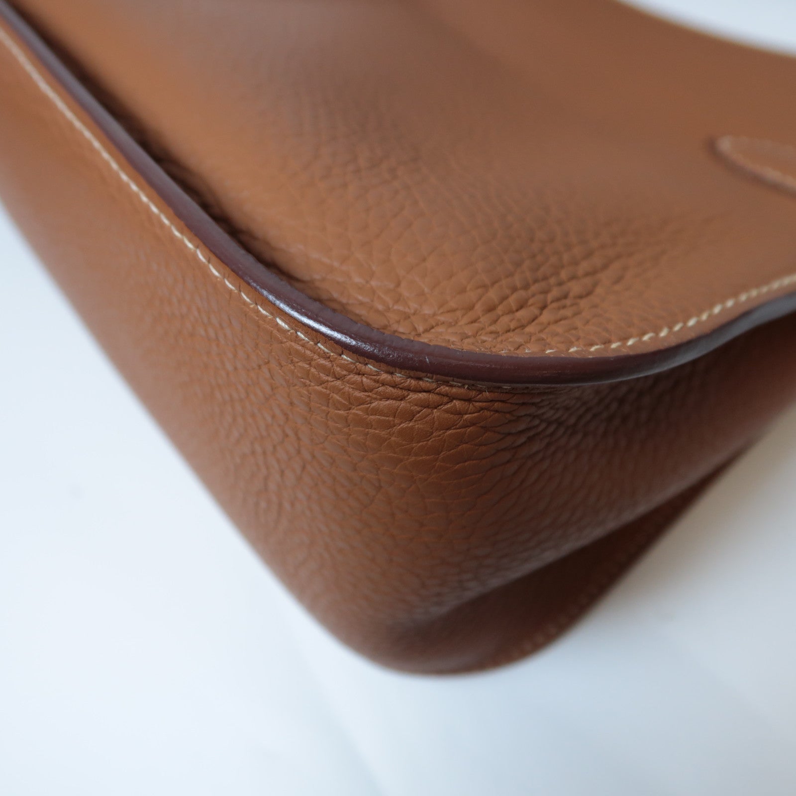 HERMES Clemence皮革Jypsiere 28銀扣肩背袋經典駝色