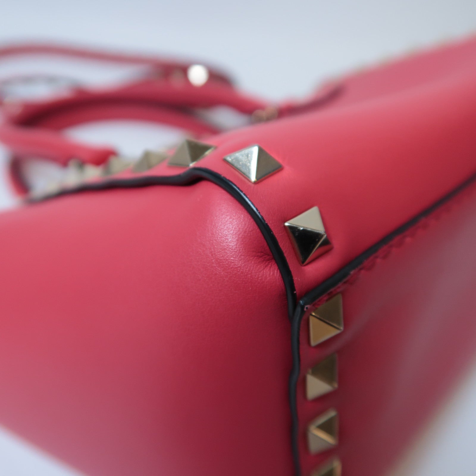 Valentino 牛皮皮革2 way Shoulder金扣手挽肩背兩用袋紅色